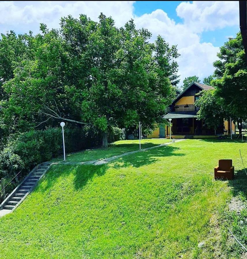 Villa Kuca Ribarev San Beocin Exterior foto